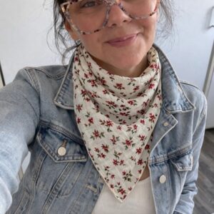 Rózsából kendő(apró virágok)